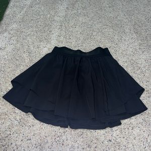 Lululemon size 4 court rival high rise skirt